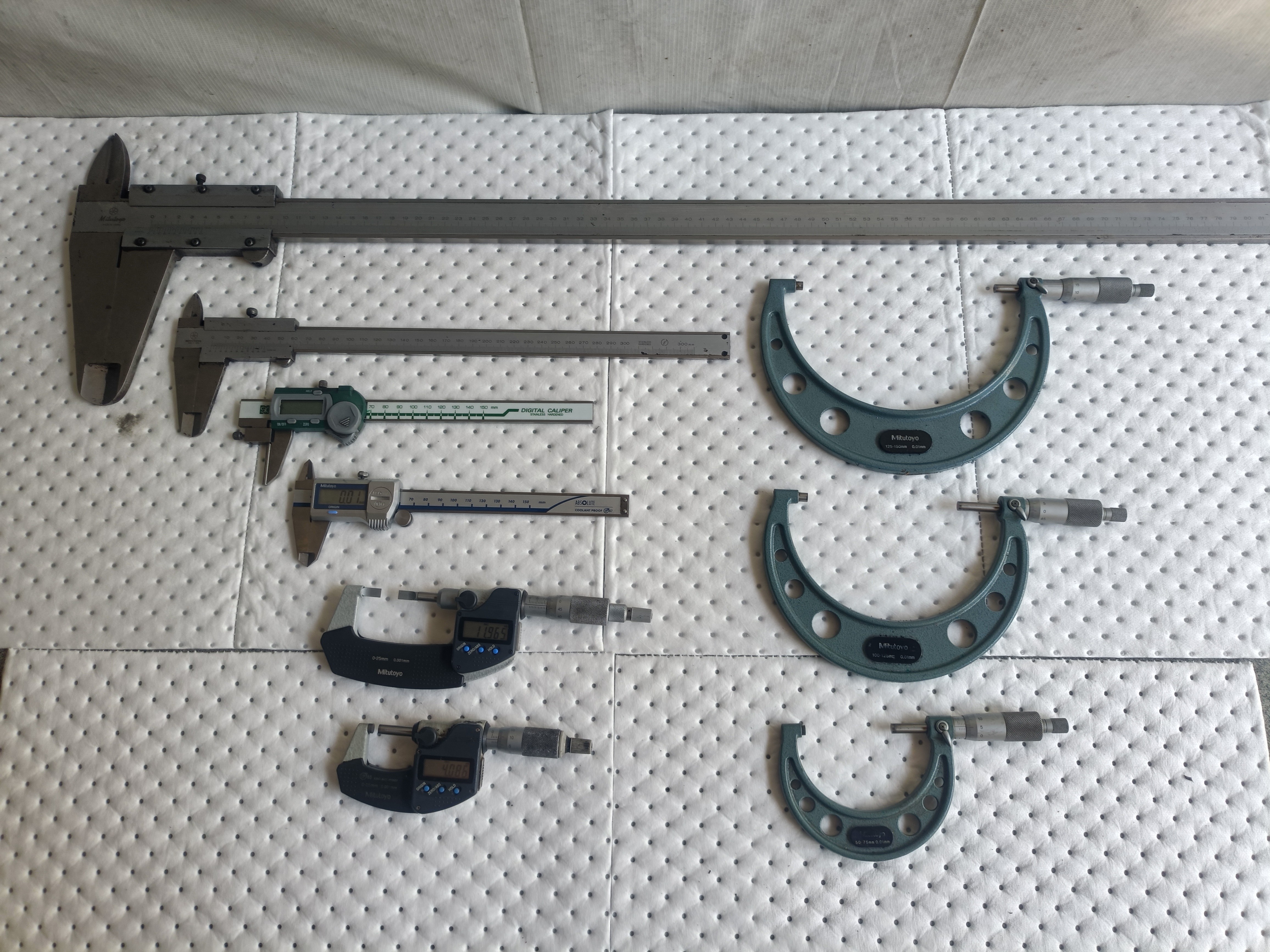 検査器具